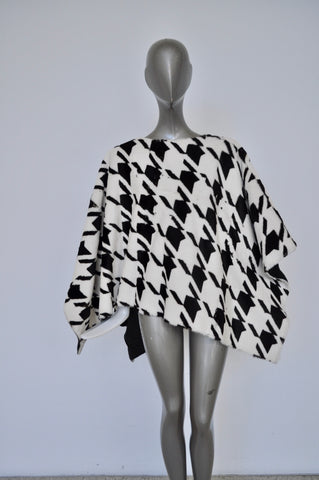 Claude Montana avantgarde sable coat with fringes 1980s