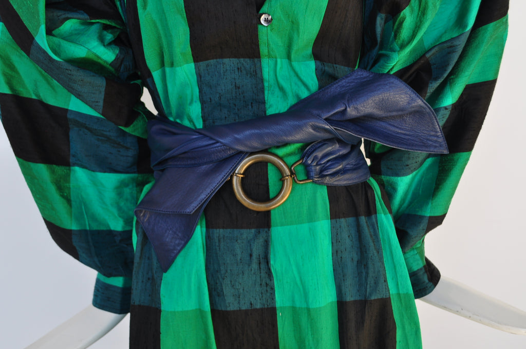 Silk dress by Elegance Boutique Paris 80s