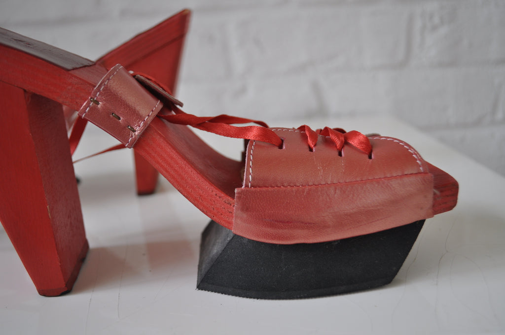 Avant garde shoes made of wood and leather 1970s by Sergey Janjansen Italy