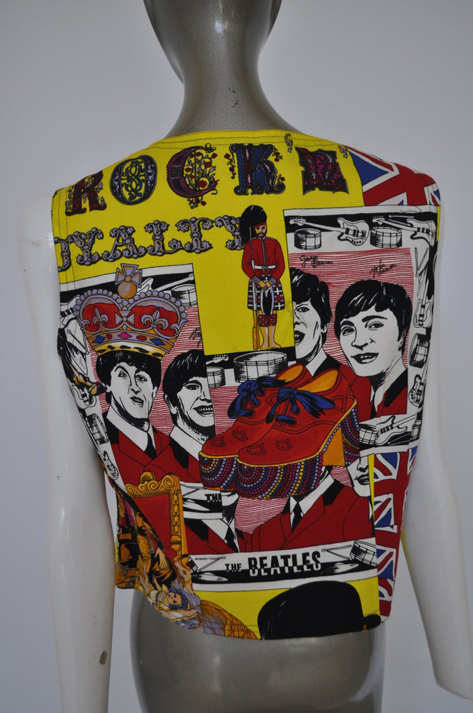 Gianni Versace vest with great print 91 The Beatles print