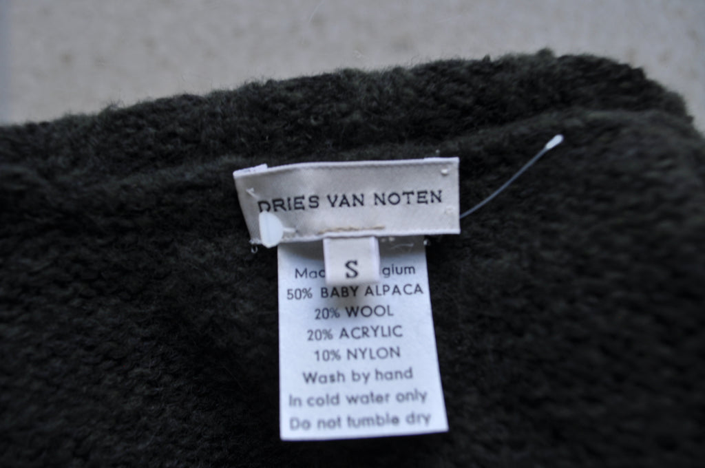 Dries van Noten Shoulder sweater avant garde – Vintage Le Monde